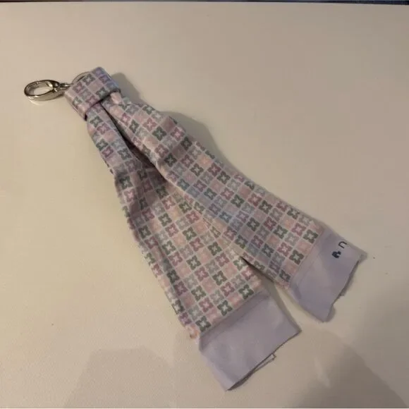 Norwex Optic Scarf Signature Floral Frost NWT - Picture 7 of 11